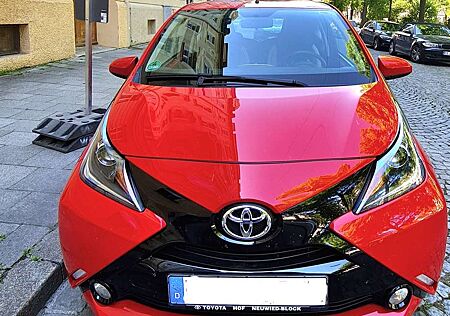Toyota Aygo x