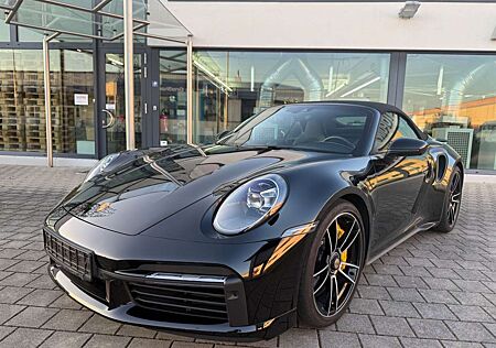 Porsche 992 Turbo S Cabrio Lift Burmester Sitzbelüftung