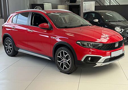 Fiat Tipo Cross RED*Sicherheits-u.Conv.Paket*CarPlay*Kamera