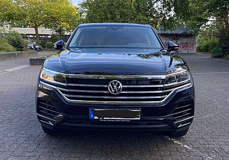 VW Touareg Volkswagen Volkswagen 3.0 TDI V6 Navi LED Heckleuchte