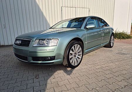 Audi A8 3.7 D3 Quattro --- TÜV NEU --- BOSE ---