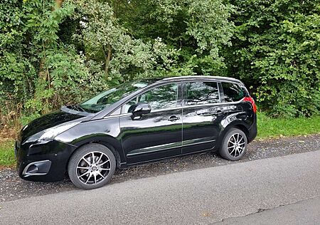 Peugeot 5008 155 THP Allure