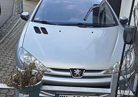 Peugeot 206 CC 110 Tendance