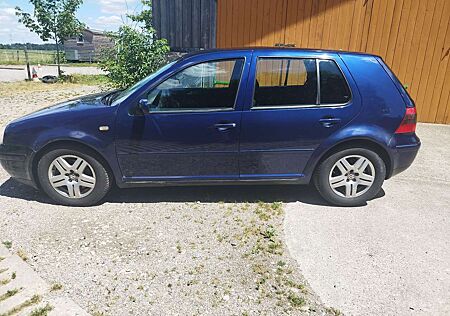 VW Golf GTI Volkswagen 1.8 Turbo