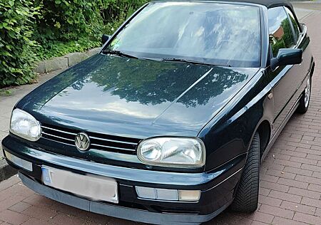 VW Golf Cabriolet Volkswagen PREISSENKUNG 1.6 Cabrio Classic Ed. Luxus-Paket