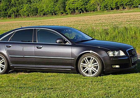 Audi A8 3.0 TDI DPF quattro TOPZUSTAND