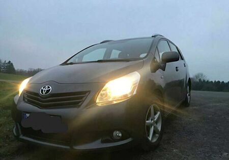 Toyota Verso 2.0 D-4D