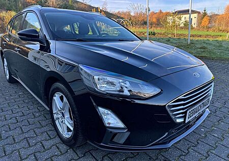 Ford Focus Turnier Cool & Connect, LED, 1. Hand