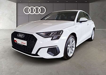 Audi A3 40 TFSI e S tronic LED ACC DAB
