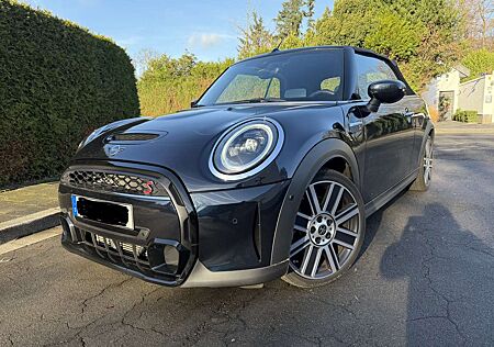 Mini Cooper S Cabrio Yours Trim Vollauslastung