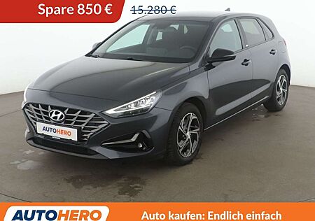 Hyundai i30 1.5 Intro Edition*NAVI*LED*TEMPO*CAM*PDC*SHZ*