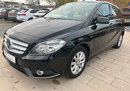 Mercedes-Benz B 180 Navi PDC Leder SHZ Klima Top Zustand