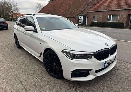 BMW 530 D TOURING X-DRIVE M-SPORT