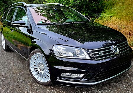 VW Passat Variant Volkswagen 2.0 TDI BlueMotion R-Line AHK