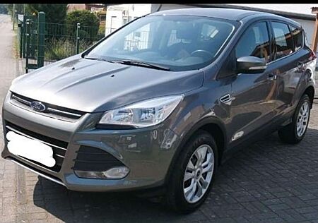 Ford Kuga 1.6 EcoBoost 2x4 Trend