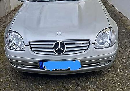 Mercedes-Benz SLK 200