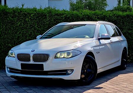 BMW 520 d Touring Automatik *White-Metallic,Head-Up*