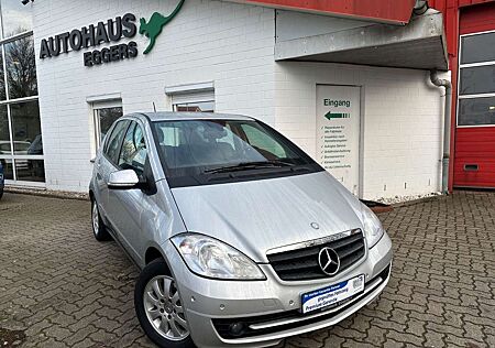 Mercedes-Benz A 180 1.7/NAVI/KLIMA/SHZ/LMF/PDC/FREISPRECH