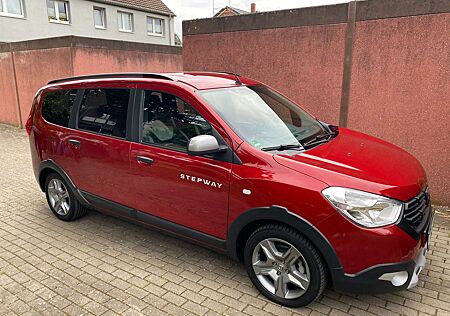 Dacia Lodgy TCe 130 GPF Stepway Plus