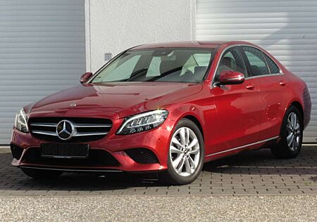 Mercedes-Benz C 220 d 9G Avantgarde LED Navi Kamera SHZ 194PS