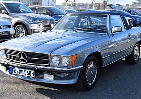 Mercedes-Benz SL 560
