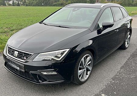 Seat Leon ST FR *Alcantara*Panorama*AHK*