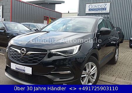 Opel Grandland X 1.5 D AUTOMATIK INNOVATION*PANORAMA