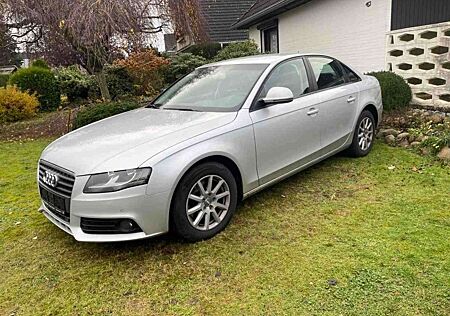 Audi A4 2.0 TDI DPF multitronic Ambiente