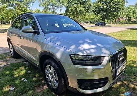 Audi Q3 2.0 TDI