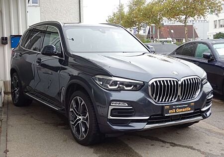 BMW X5 xDrive30d Aut xLine 21" Navi Pr. Leder Ad LED