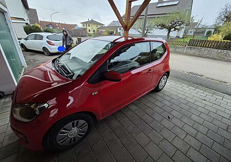 VW Up Volkswagen ! BlueMotion Technology move