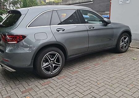 Mercedes-Benz GLC 220 GLC Diesel4Matic 9G-TRONIC AMG LineNETTO 31512€