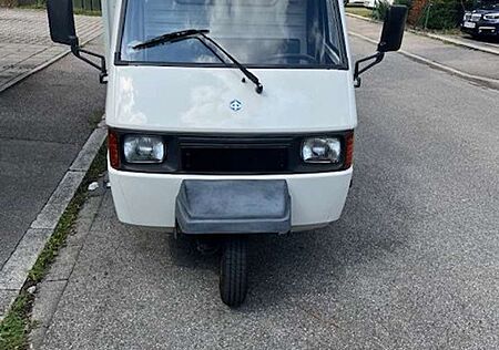 Piaggio APE TM 703