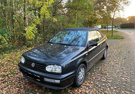 VW Golf Cabriolet Volkswagen Golf Cabrio 1.8 Bon Jovi