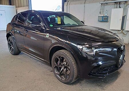 Alfa Romeo Stelvio Quadrifoglio Q4 *MATRIX*KEY*ACC*HARMAN*