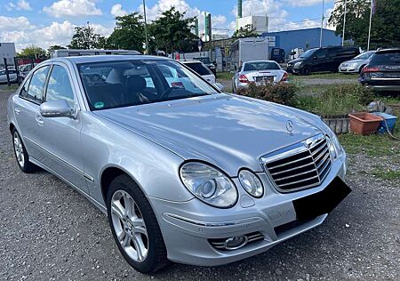Mercedes-Benz E 220 CDI #Comand #Aut. #Xenon