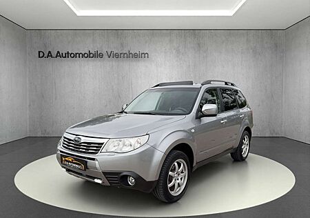 Subaru Forester Comfort°4x4°Automatik°Navi°SHZ°AHK°