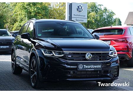 VW Tiguan Volkswagen R-Line TDI Stand-HZ Matrix AHK ACC Pano App-Con