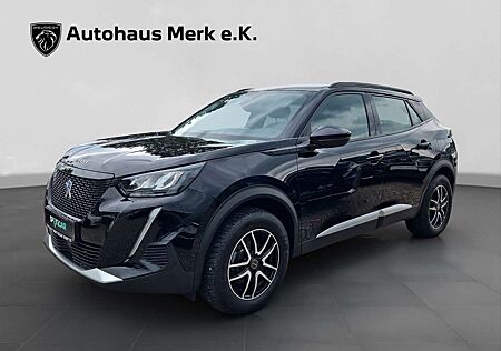 Peugeot 2008 e- Allure,8-fach bereift,NAVI,SHZ