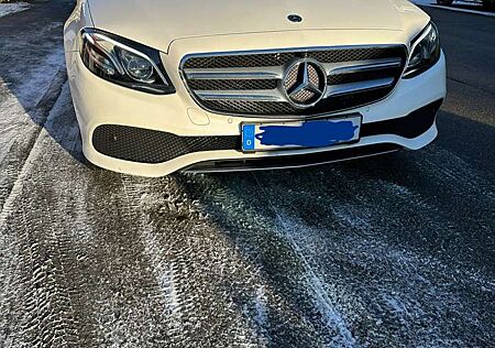 Mercedes-Benz E 350 350e 9G-TRONIC Avantgarde