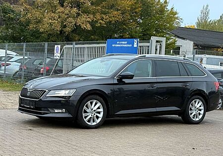 Skoda Superb Combi Style Xenon