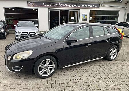 Volvo V60 D5 Top Ausstattung