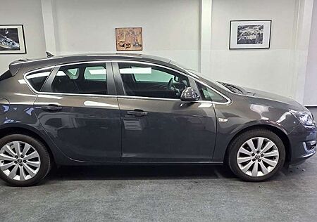 Opel Astra 1.4 Turbo Exklusiv 70.000 km TÜV 12/2027