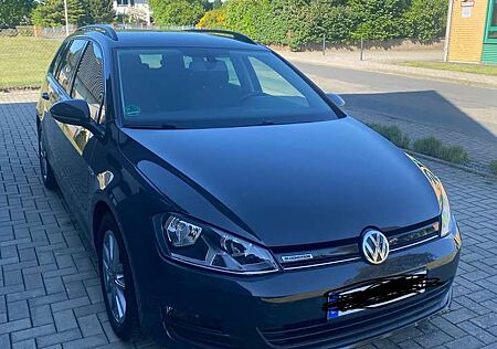 VW Golf Variant Volkswagen Comfortline BlueMotion