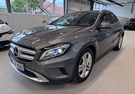 Mercedes-Benz GLA 180 SHZ Kamera Navi AHK Urban
