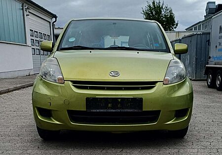 Daihatsu Sirion Sirion 1.0 - Tüv neu