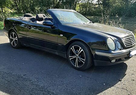 Mercedes-Benz CLK 200 Coupe Elegance