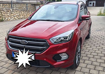 Ford Kuga 1.5 EcoBoost 2x4 ST-Line