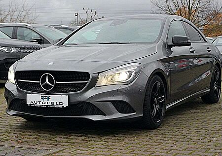 Mercedes-Benz CLA 200 Urban/TEILLEDER/NAVI/BIXENON/TEMP/SHZ/BT