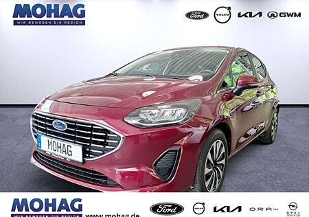 Ford Fiesta Titanium 5-TÜRER KAMERA NAVI DAB CARPLAY PDC